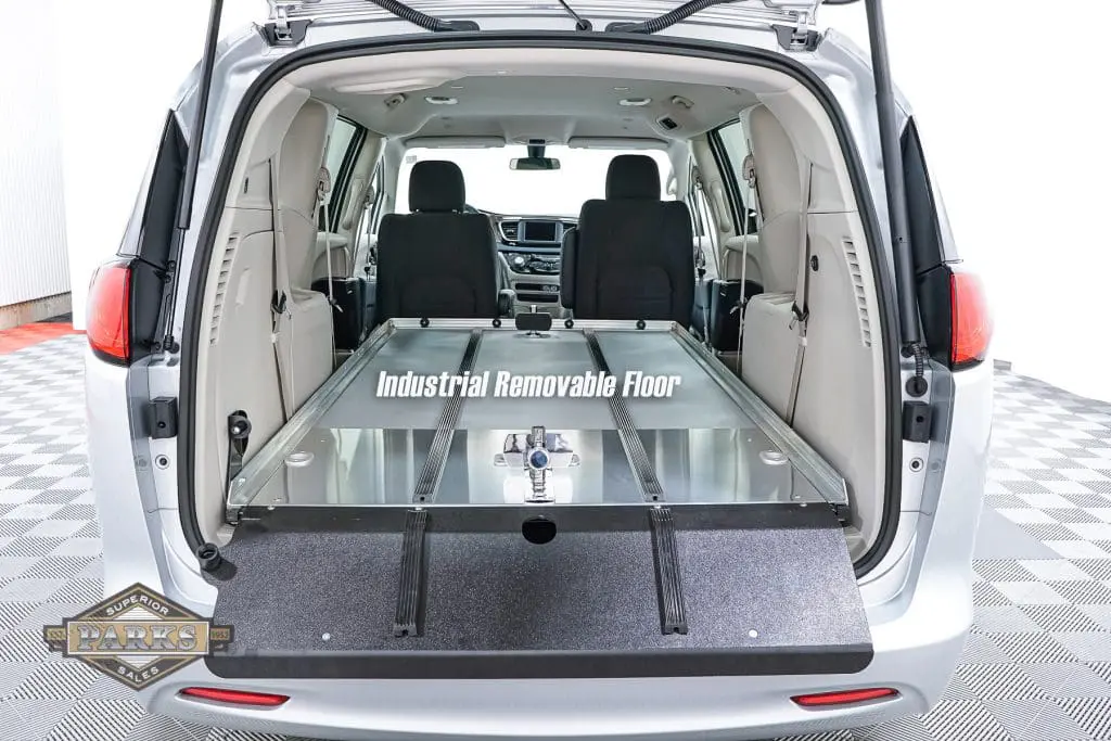 chrysler voyager first-call van