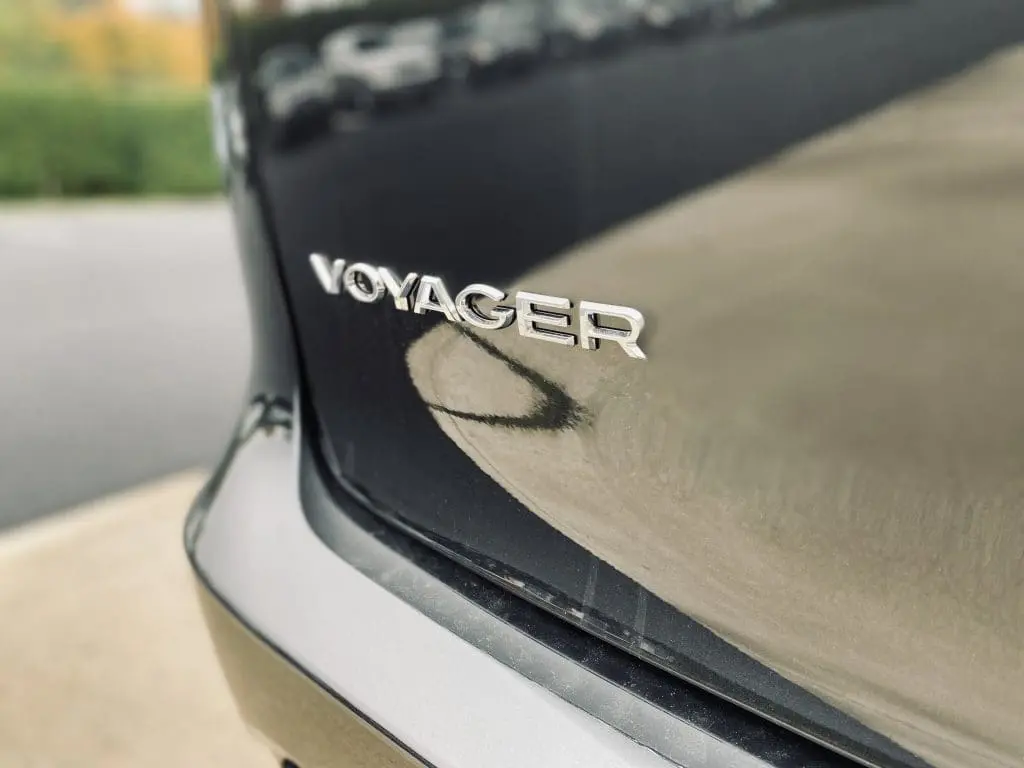 Chrysler Voyager First Call Van