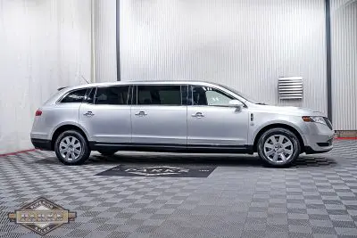 2016 Lincoln Federal Coach MKT Limousine