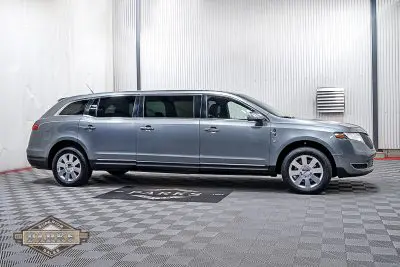2013 Lincoln Federal Coach MKT Limousine
