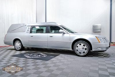 2009 Cadillac S&S Coach DTS Hearse