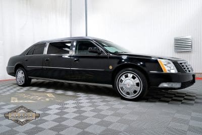 2011 Cadillac Federal Coach DTS Limousine