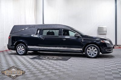 2014 Lincoln Federal Coach MKT Hearse