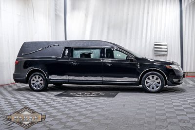 2013 Lincoln Federal Coach MKT Hearse