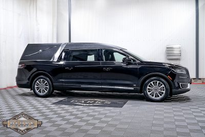 2020 Lincoln MK Coach Nautilus Hearse