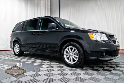2019 Dodge New England Coach Grand Caravan SXT Van