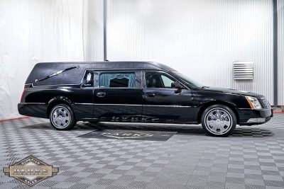 2011 Cadillac S&S Coach DTS Hearse