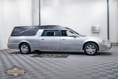 2010 Cadillac Eagle Coach DTS Hearse
