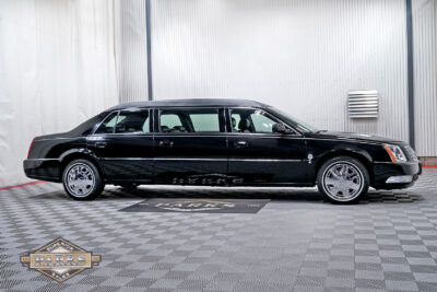 2006 Cadillac Federal Coach DTS Limousine